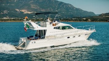 моторная яхта Spyridon